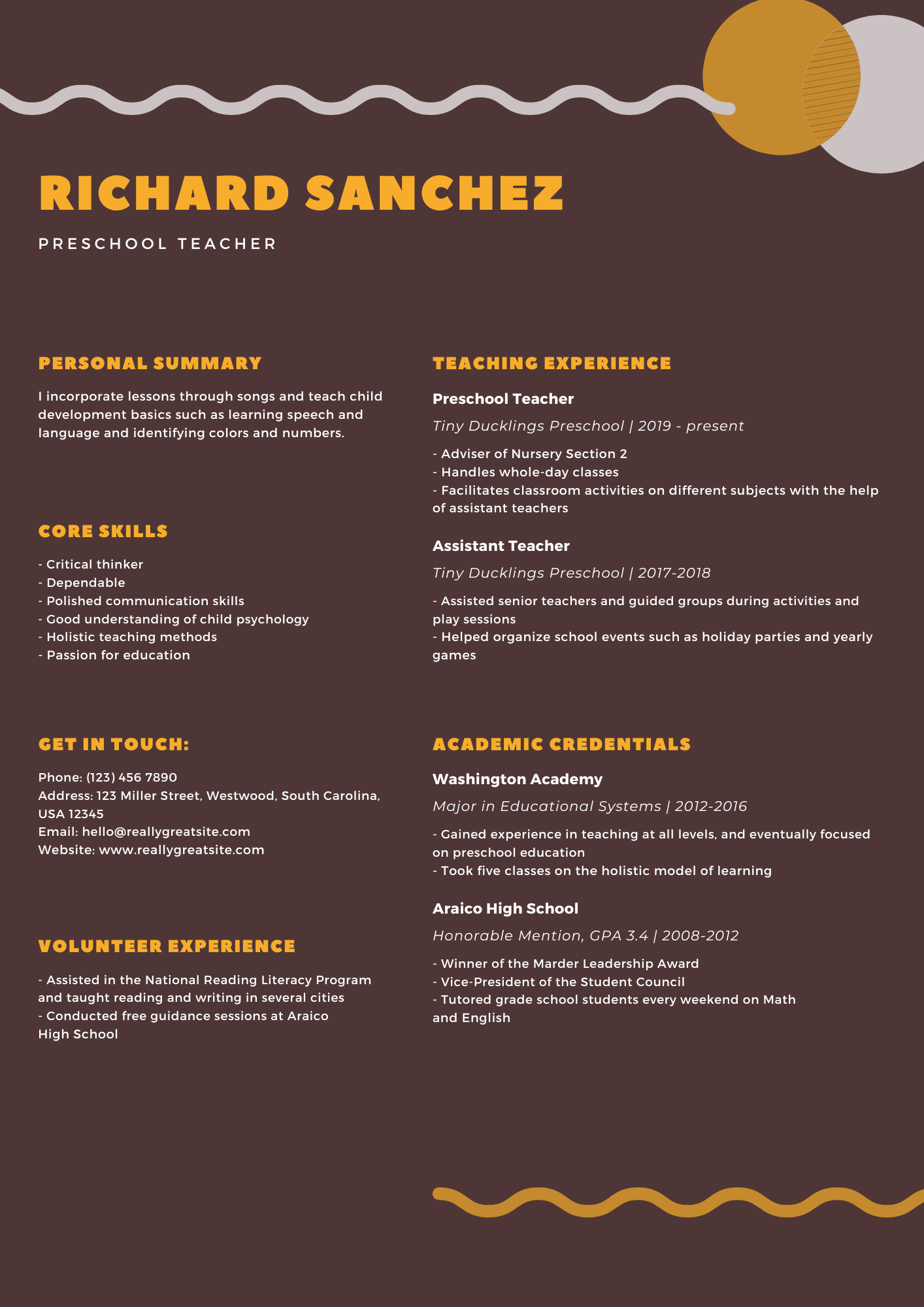 Brown Yellow Circles Creative Resume